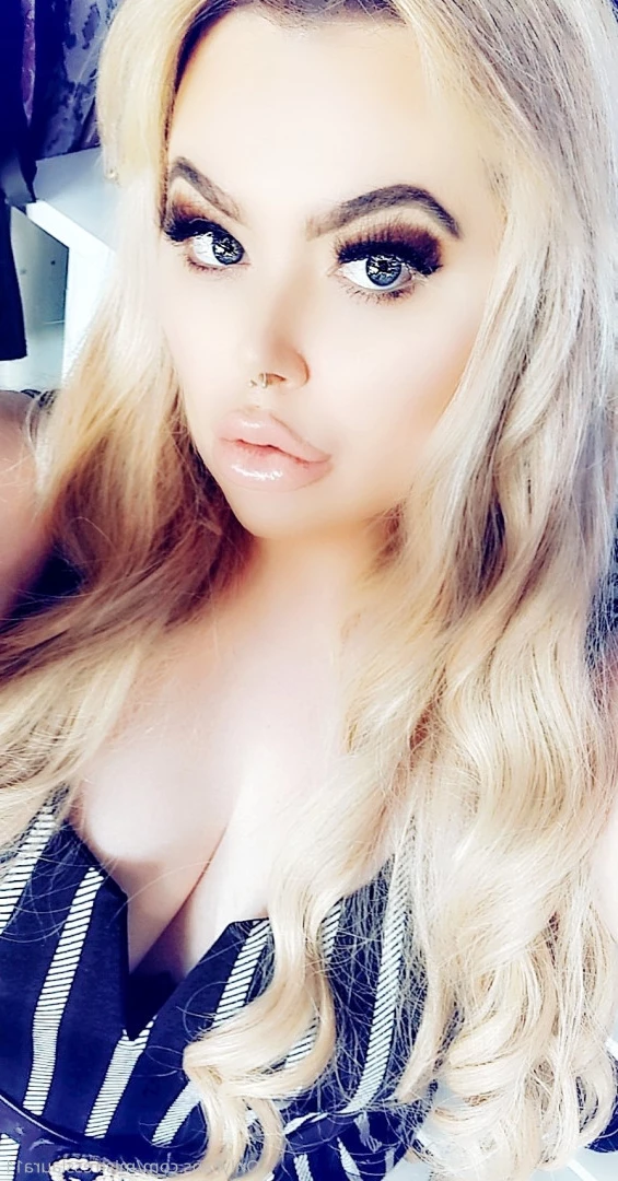 Miss Laura [ mistresslaura11 ] Onlyfans leaked photo 10058197 on Hotleaks.tv
