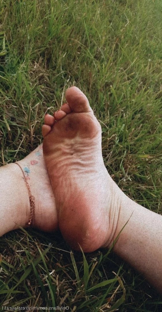 Miss Laura [ mistresslaura11 ] Onlyfans leaked photo 10058874 on Hotleaks.tv