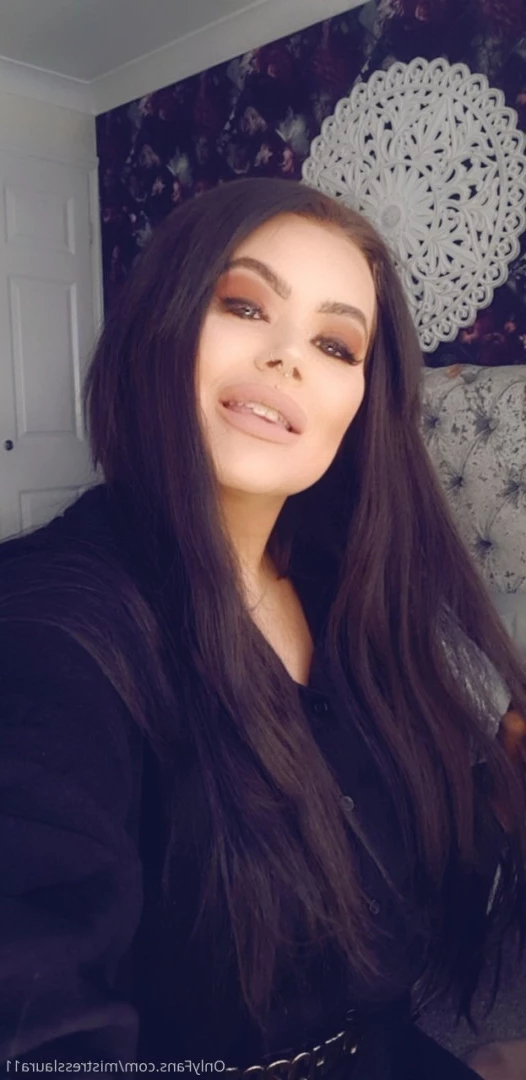 Miss Laura [ mistresslaura11 ] Onlyfans leaked photo 10059507 on Hotleaks.tv