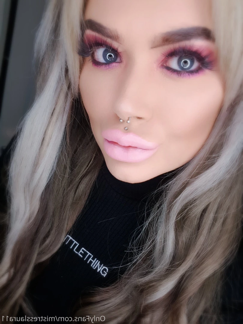 Miss Laura [ mistresslaura11 ] Onlyfans leaked photo 10059877 on Hotleaks.tv