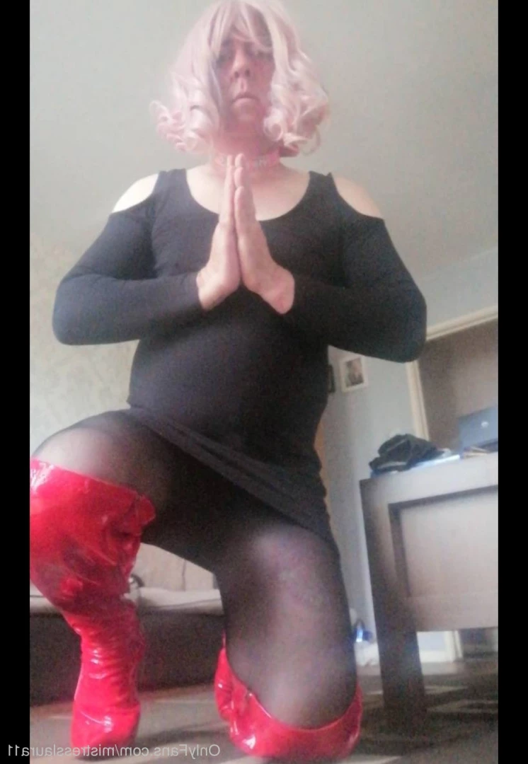 Miss Laura [ mistresslaura11 ] Onlyfans leaked photo 10060225 on Hotleaks.tv