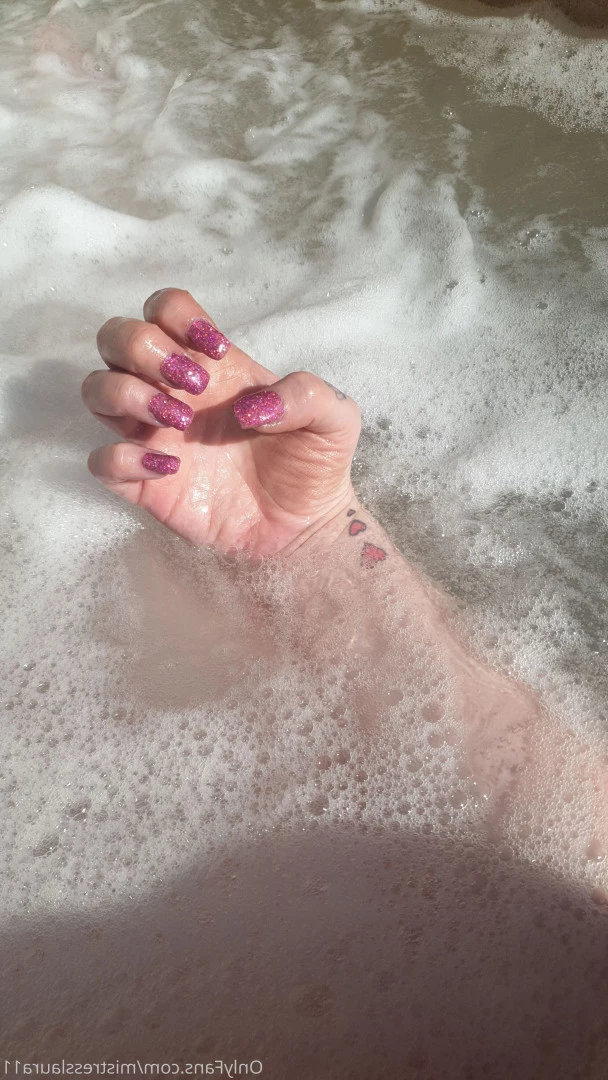 Miss Laura [ mistresslaura11 ] Onlyfans leaked photo 10062000 on Hotleaks.tv