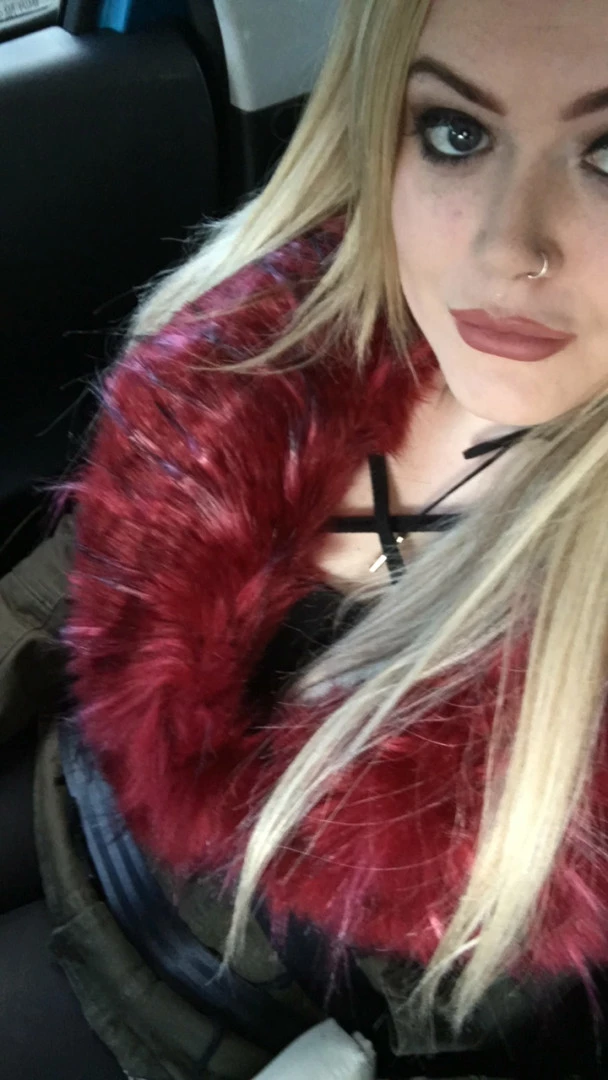Miss Laura [ mistresslaura11 ] Onlyfans leaked photo 10118243 on Hotleaks.tv