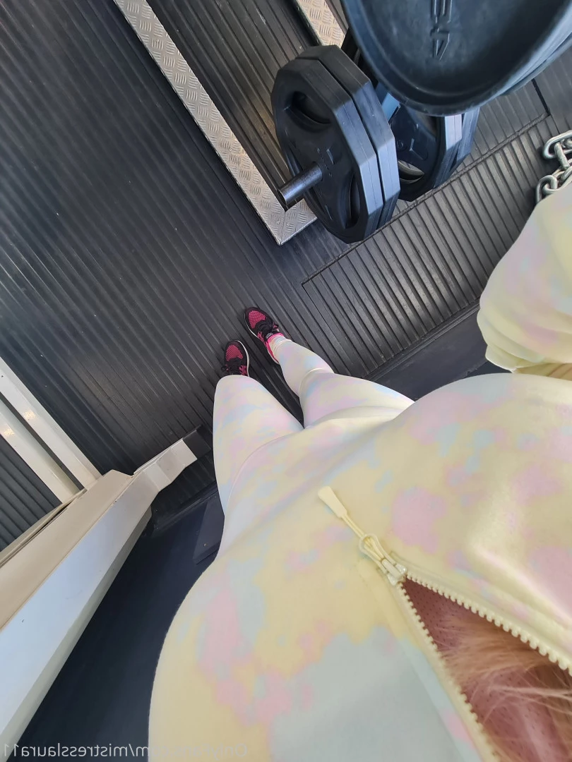 Miss Laura [ mistresslaura11 ] Onlyfans leaked photo 10123372 on Hotleaks.tv