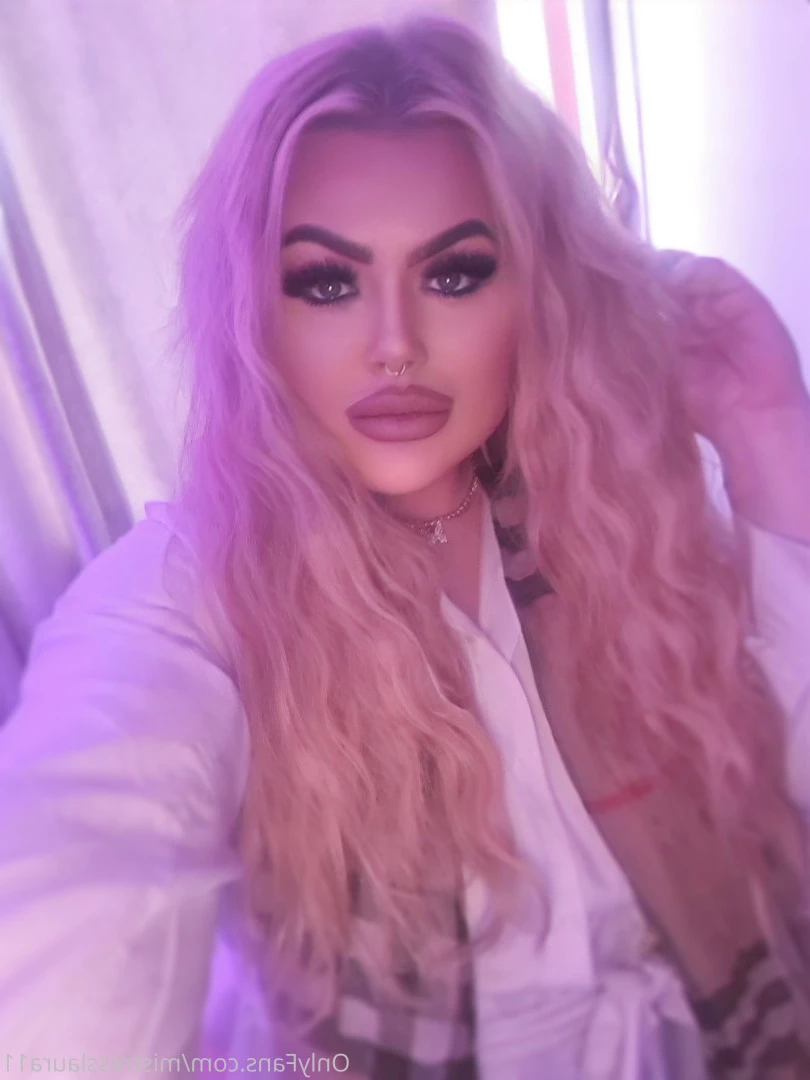 Miss Laura [ mistresslaura11 ] Onlyfans leaked photo 10125602 on Hotleaks.tv