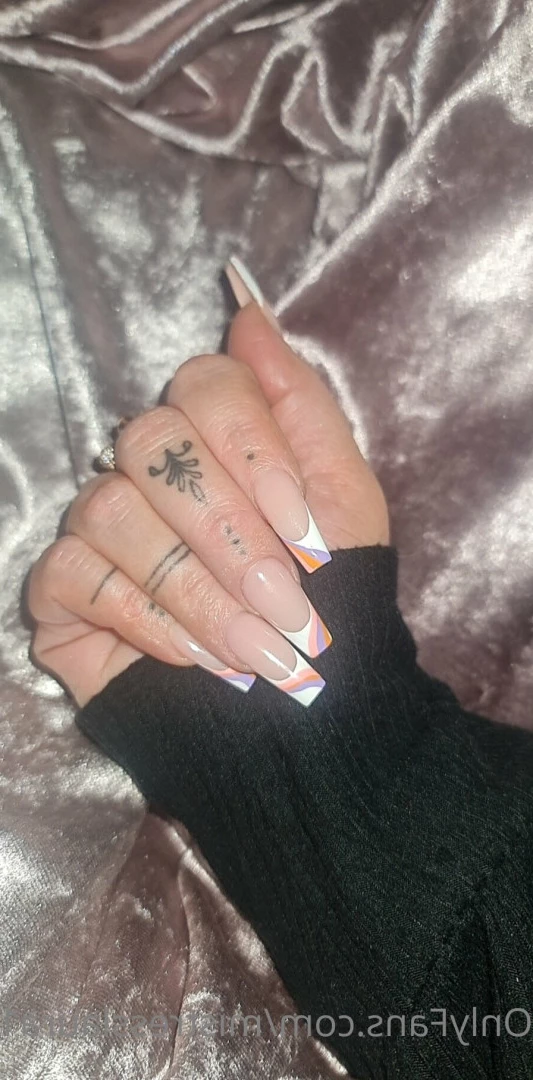 Miss Laura [ mistresslaura11 ] Onlyfans leaked photo 10126641 on Hotleaks.tv