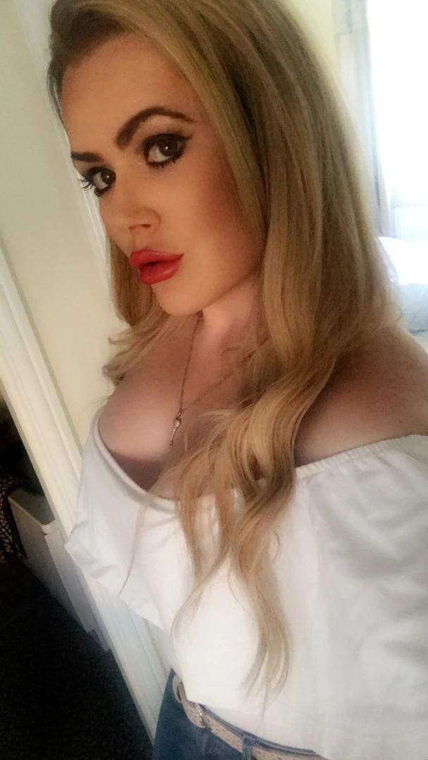 Miss Laura [ mistresslaura11 ] Onlyfans leaked photo 10126942 on Hotleaks.tv