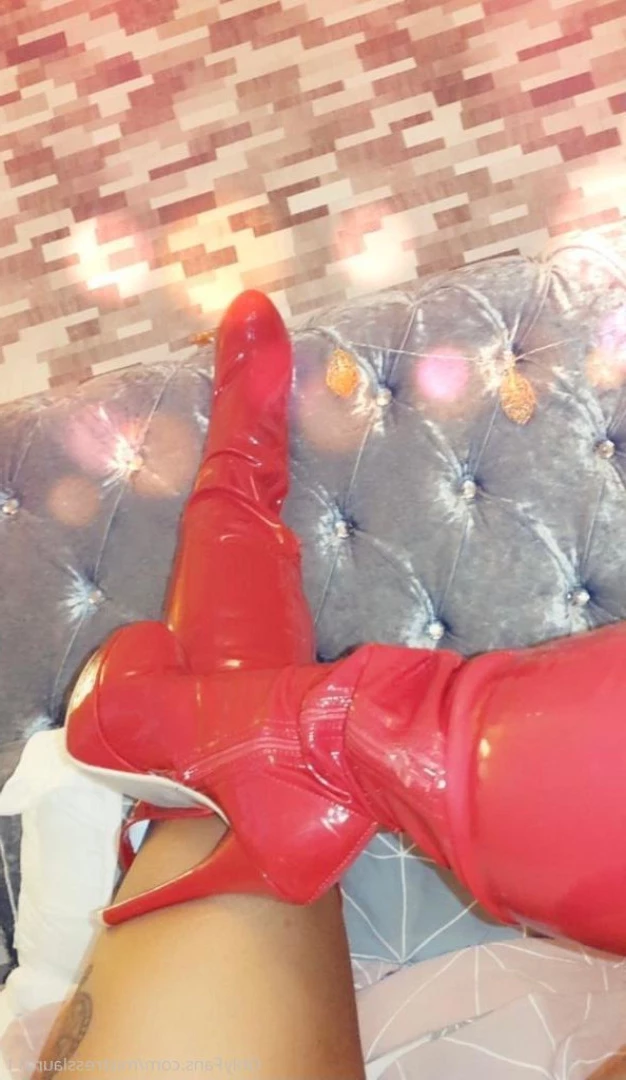 Miss Laura [ mistresslaura11 ] Onlyfans leaked photo 10127902 on Hotleaks.tv