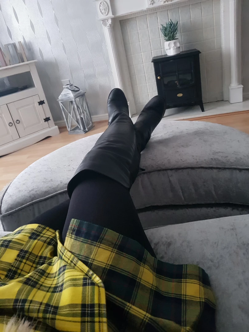 Miss Laura [ mistresslaura11 ] Onlyfans leaked photo 10129167 on Hotleaks.tv