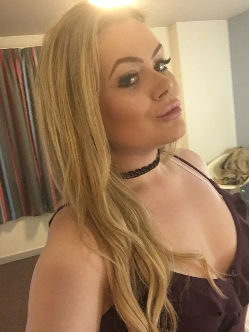 Miss Laura [ mistresslaura11 ] Onlyfans leaked photo 10132727 on Hotleaks.tv