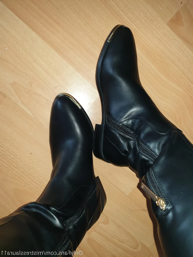 Miss Laura [ mistresslaura11 ] Onlyfans leaked photo 10132917 on Hotleaks.tv