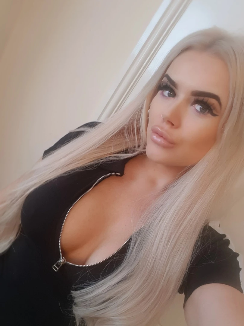Miss Laura [ mistresslaura11 ] Onlyfans leaked photo 10135019 on Hotleaks.tv