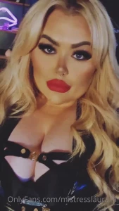 Miss Laura [ mistresslaura11 ] Onlyfans leaked video 10227723 on Hotleaks.tv