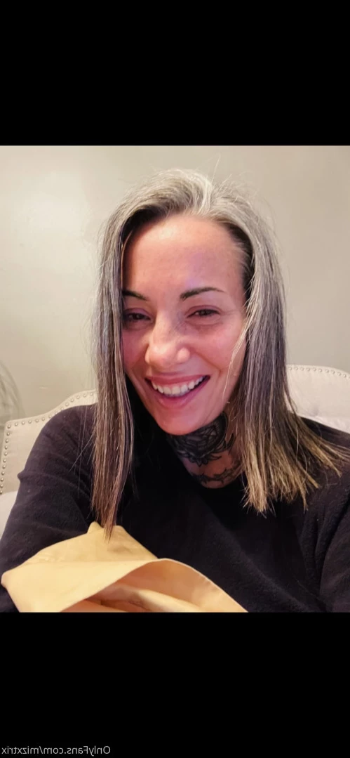 mizxtrix Onlyfans leaked photo 14476772 on Hotleaks.tv