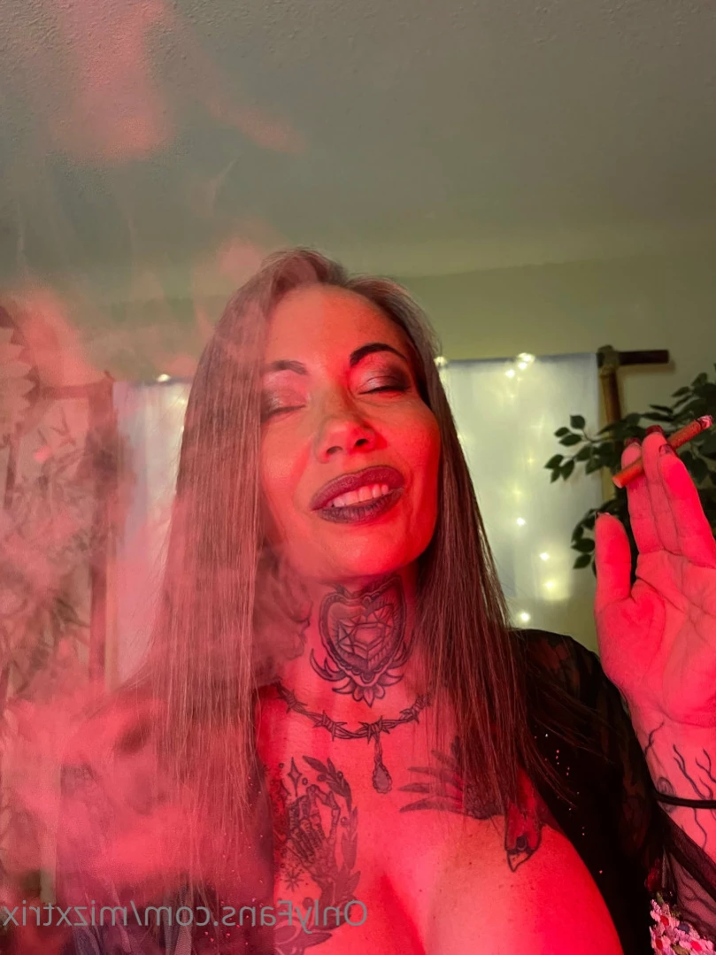 mizxtrix Onlyfans leaked photo 15860422 on Hotleaks.tv
