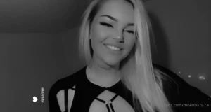 MollLoux [ moll050797.x ] Onlyfans leaked video 10224921 on Hotleaks.tv