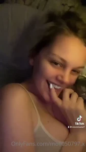 MollLoux [ moll050797.x ] Onlyfans leaked video 10224973 on Hotleaks.tv