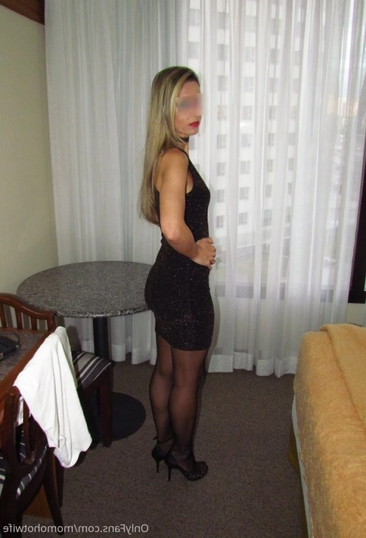 u19819216 [ momohotwife ] Onlyfans leaked photo 10138804 on Hotleaks.tv