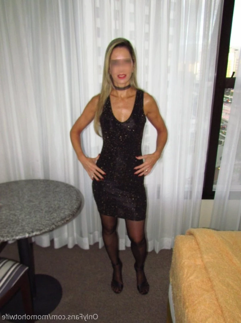 u19819216 [ momohotwife ] Onlyfans leaked photo 10138820 on Hotleaks.tv