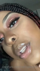 1640169