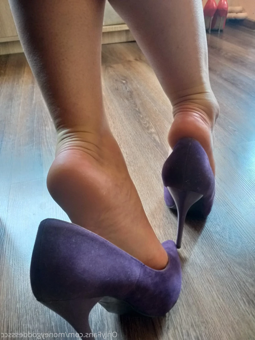 MoneyGoddesss [ moneygoddessscc ] Onlyfans leaked photo 8485440 on Hotleaks.tv
