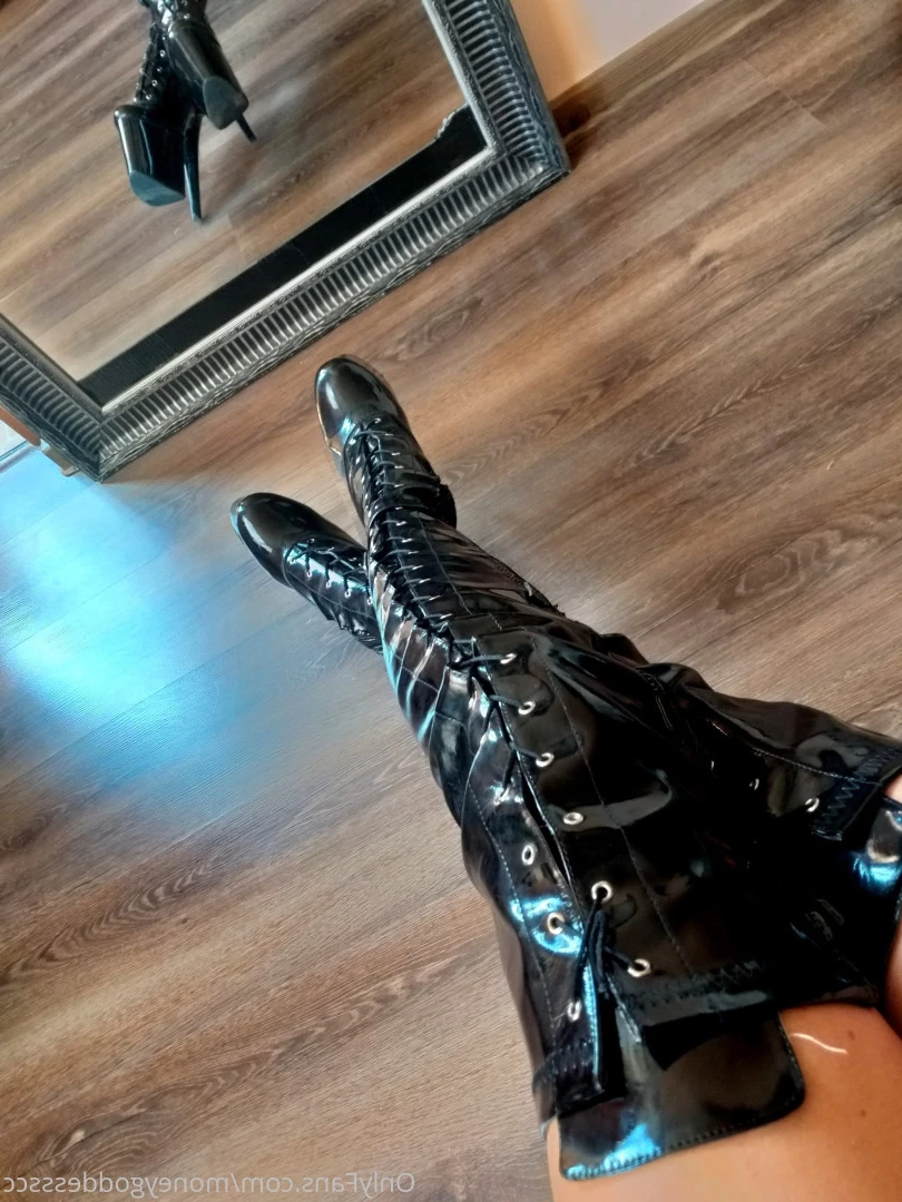 MoneyGoddesss [ moneygoddessscc ] Onlyfans leaked photo 8485489 on Hotleaks.tv