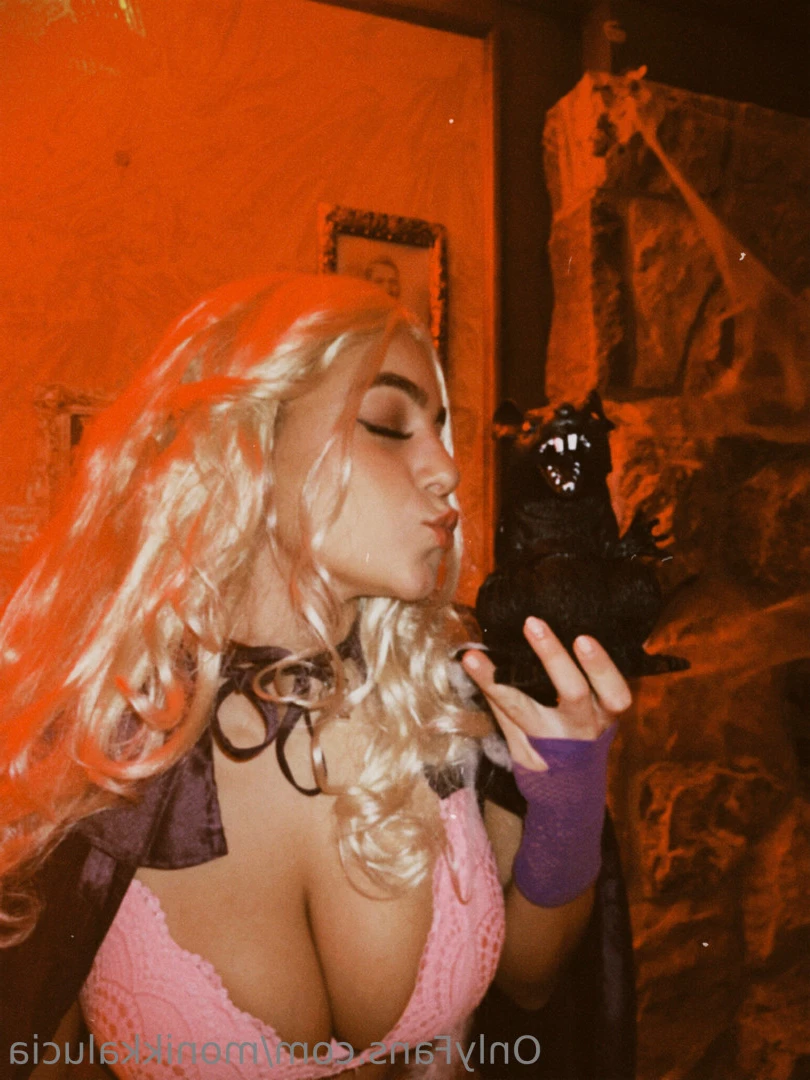 Monika Mancini [ monikkalucia ] Onlyfans leaked photo 8268066 on Hotleaks.tv