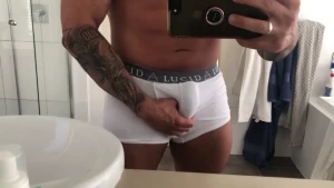 ICONIC Sex 🥵 Adventures Top 0.% 🌍 [ mriconicxx ] Onlyfans leaked video 12487038 on Hotleaks.tv