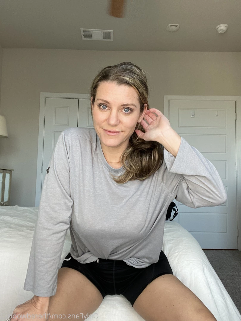 Mrs. Redwood [ mrsredwood ] Onlyfans leaked photo 8447427 on Hotleaks.tv