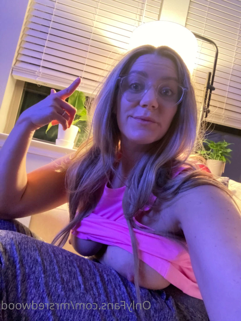 Mrs. Redwood [ mrsredwood ] Onlyfans leaked photo 8448012 on Hotleaks.tv