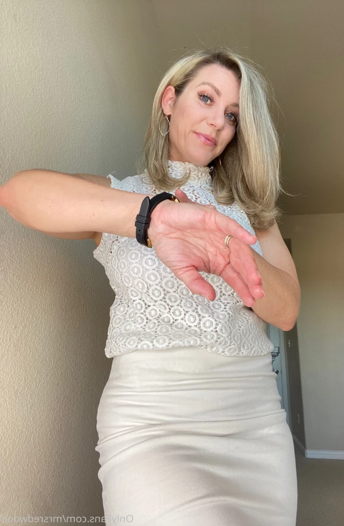 Mrs. Redwood [ mrsredwood ] Onlyfans leaked photo 8448176 on Hotleaks.tv