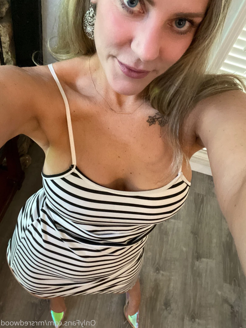 Mrs. Redwood [ mrsredwood ] Onlyfans leaked photo 8450258 on Hotleaks.tv