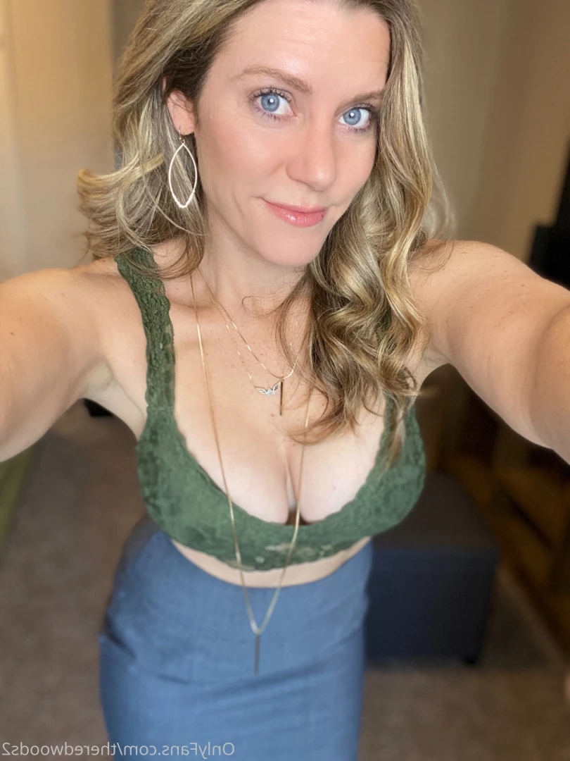 Mrs. Redwood [ mrsredwood ] Onlyfans leaked photo 8450687 on Hotleaks.tv