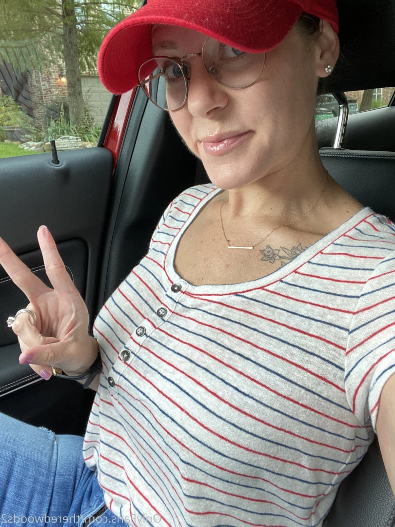 Mrs. Redwood [ mrsredwood ] Onlyfans leaked photo 8452418 on Hotleaks.tv