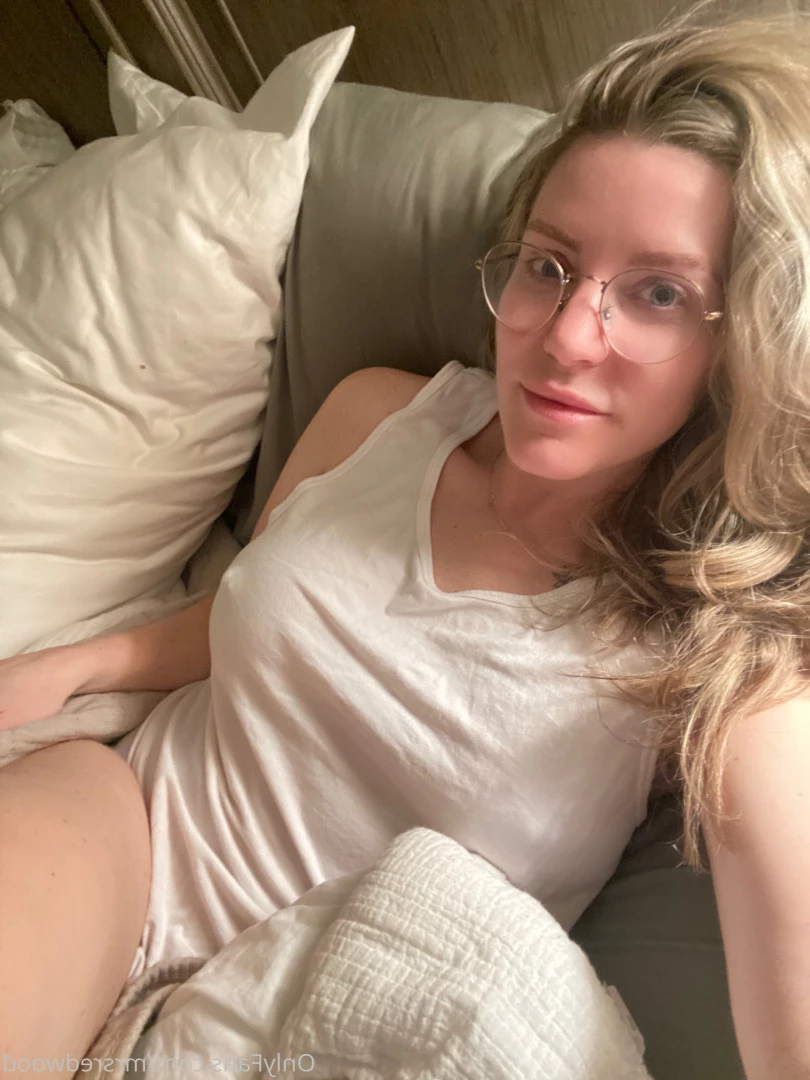 Mrs. Redwood [ mrsredwood ] Onlyfans leaked photo 8455418 on Hotleaks.tv