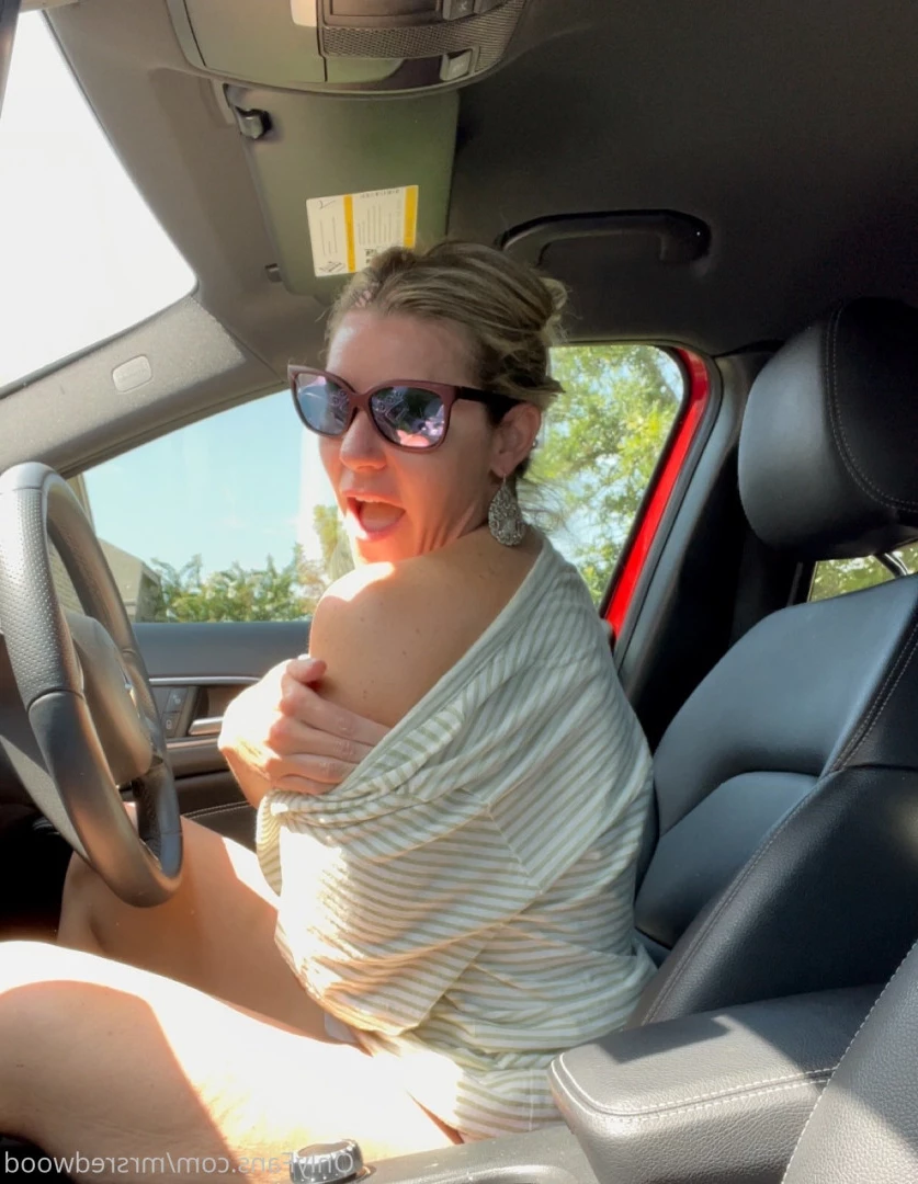 Mrs. Redwood [ mrsredwood ] Onlyfans leaked photo 8455927 on Hotleaks.tv