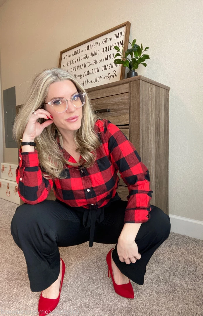 Mrs. Redwood [ mrsredwood ] Onlyfans leaked photo 8462187 on Hotleaks.tv
