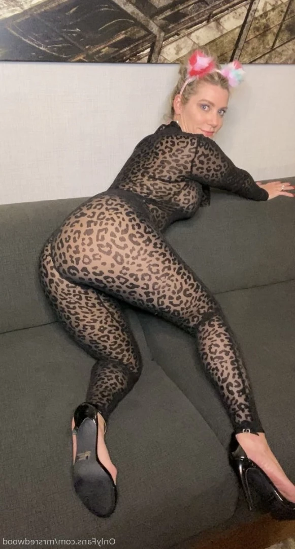 Mrs. Redwood [ mrsredwood ] Onlyfans leaked photo 8462729 on Hotleaks.tv