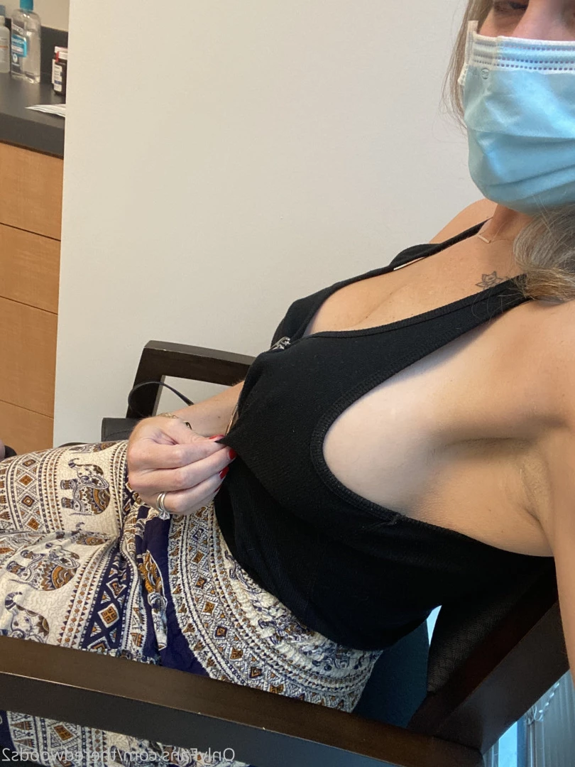 Mrs. Redwood [ mrsredwood ] Onlyfans leaked photo 8463102 on Hotleaks.tv