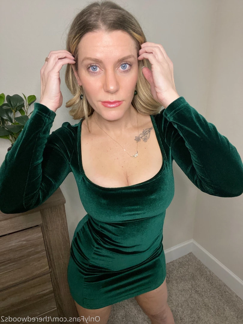 Mrs. Redwood [ mrsredwood ] Onlyfans leaked photo 8464373 on Hotleaks.tv