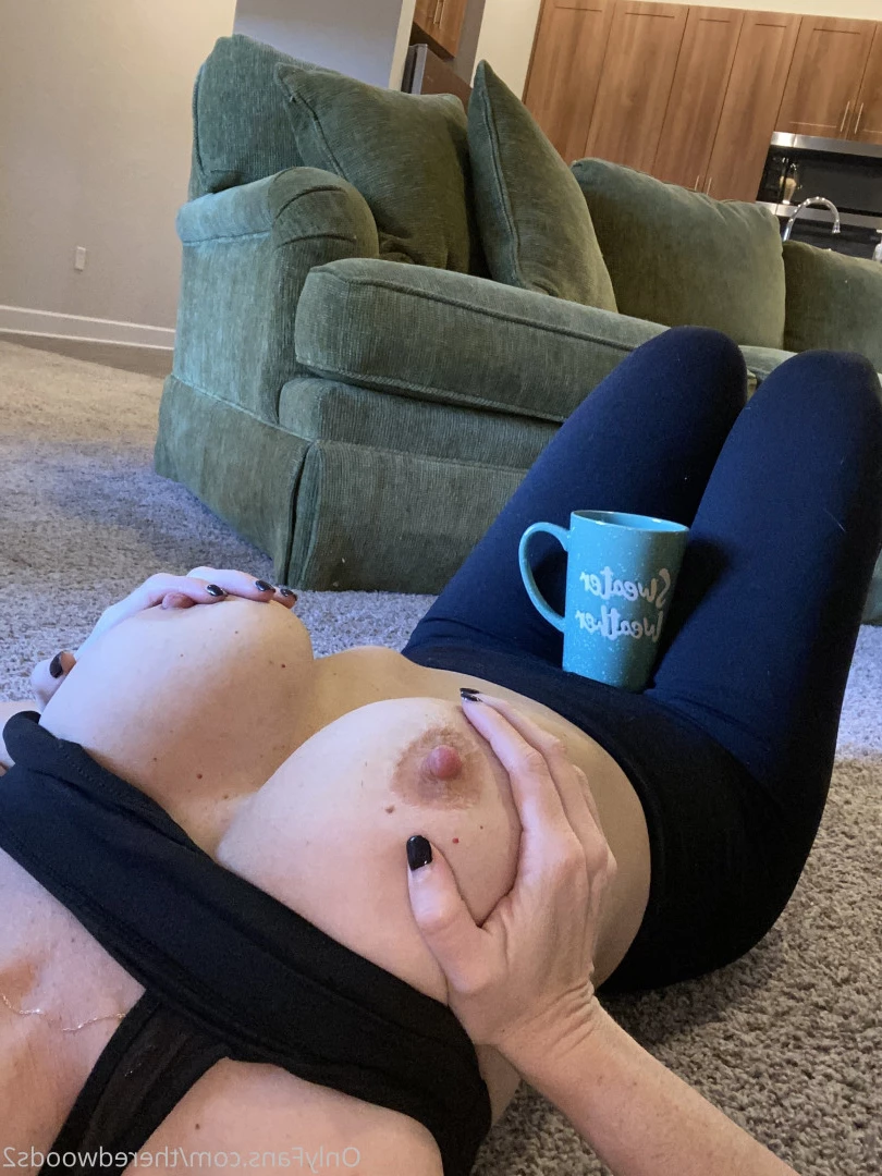 Mrs. Redwood [ mrsredwood ] Onlyfans leaked photo 8476262 on Hotleaks.tv