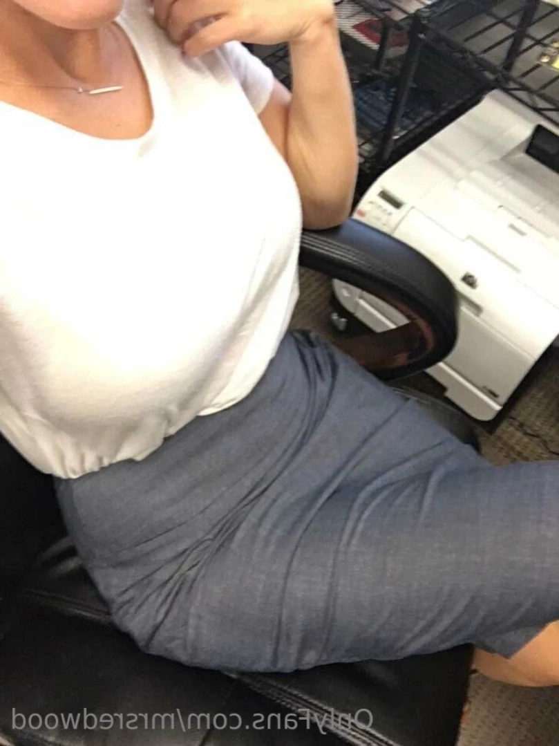 Mrs. Redwood [ mrsredwood ] Onlyfans leaked photo 11903937 on Hotleaks.tv