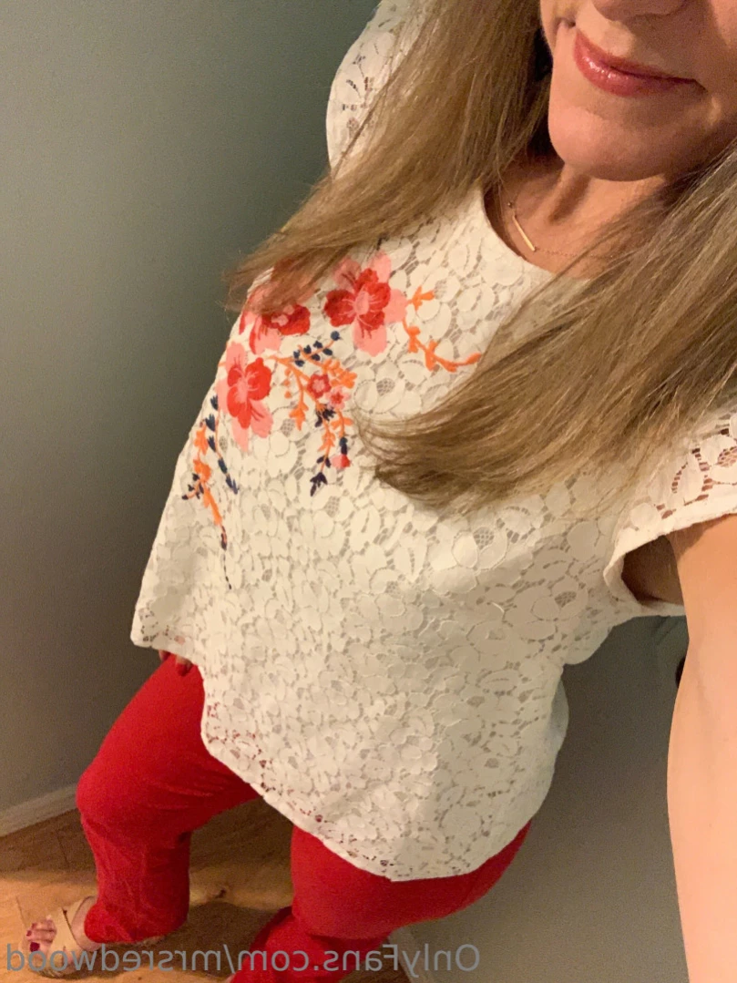Mrs. Redwood [ mrsredwood ] Onlyfans leaked photo 11904254 on Hotleaks.tv