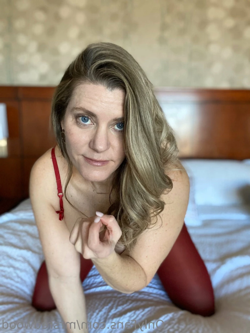 Mrs. Redwood [ mrsredwood ] Onlyfans leaked photo 14057975 on Hotleaks.tv