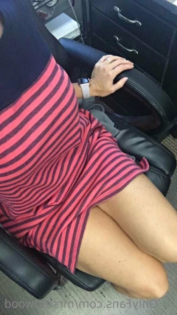 Mrs. Redwood [ mrsredwood ] Onlyfans leaked photo 14223891 on Hotleaks.tv