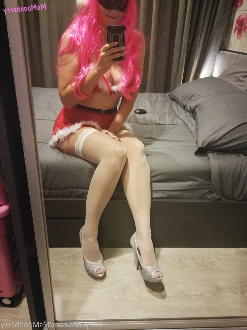 Ms Moonberry [ msmoonberry ] Onlyfans leaked photo 10127065 on Hotleaks.tv