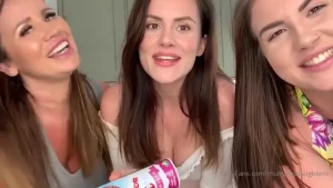 🇬🇧 BRITISH MUM &amp; DAUGHTERS 🇬🇧 [ mumanddaughters ] Onlyfans leaked video 10179642 on Hotleaks.tv