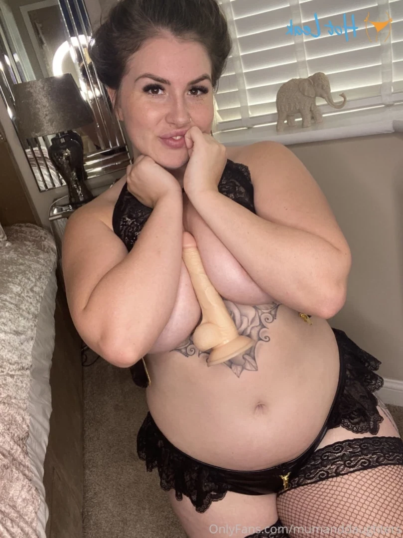 🇬🇧 BRITISH MUM &amp; DAUGHTERS 🇬🇧 [ mumanddaughters ] Onlyfans leaked photo 13218044 on Hotleaks.tv