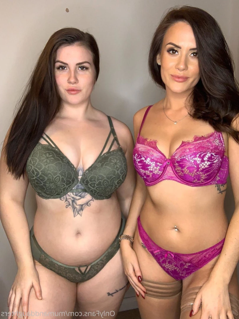 🇬🇧 BRITISH MUM &amp; DAUGHTERS 🇬🇧 [ mumanddaughters ] Onlyfans leaked photo 13532243 on Hotleaks.tv