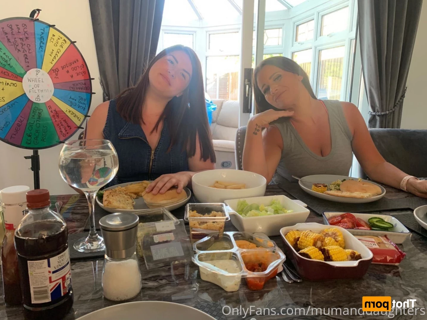 🇬🇧 BRITISH MUM &amp; DAUGHTERS 🇬🇧 [ mumanddaughters ] Onlyfans leaked photo 13572139 on Hotleaks.tv